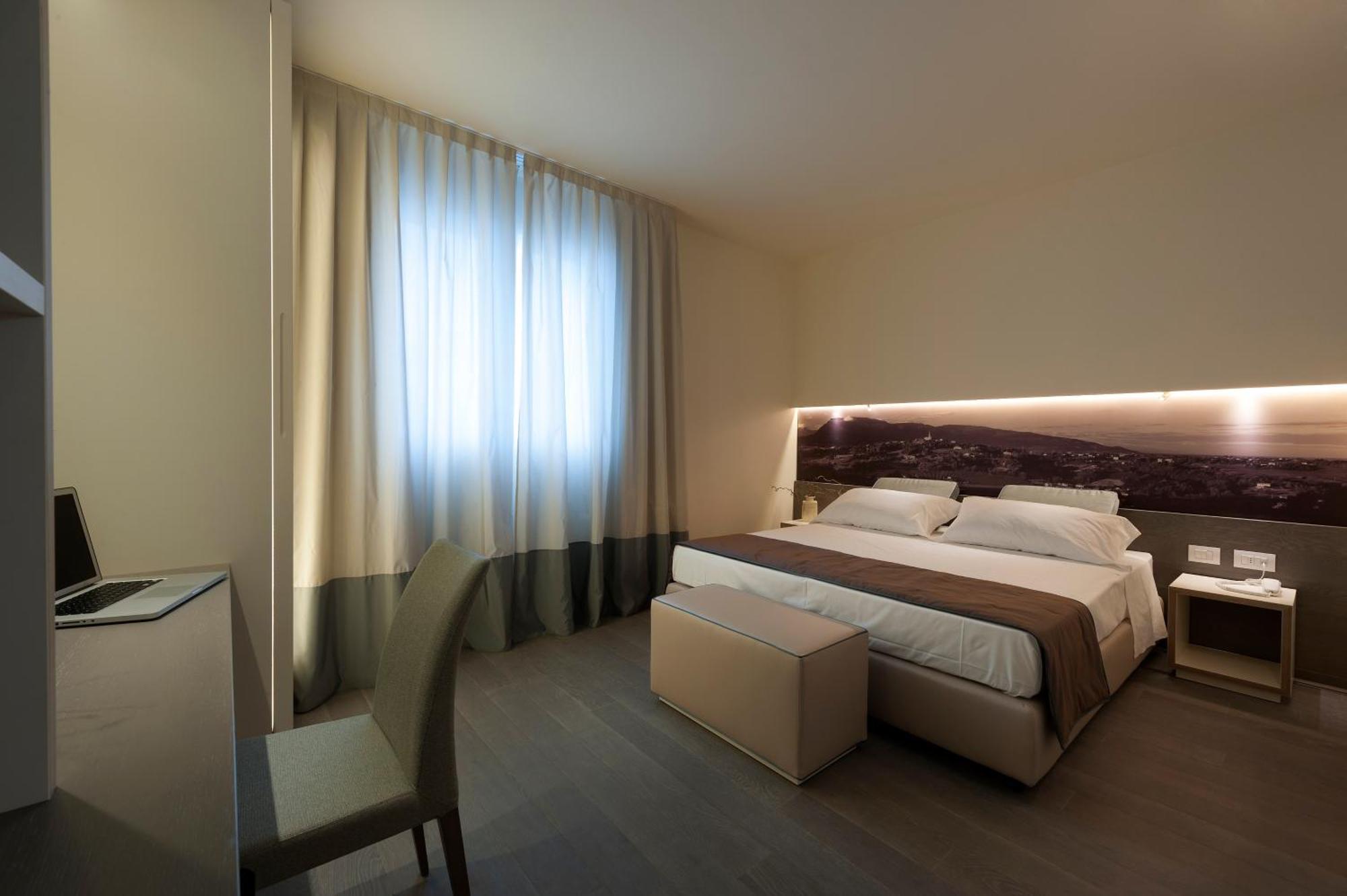 Villa Del Poggio Prosecco Bike Hotel San Pietro Di Feletto Exteriér fotografie