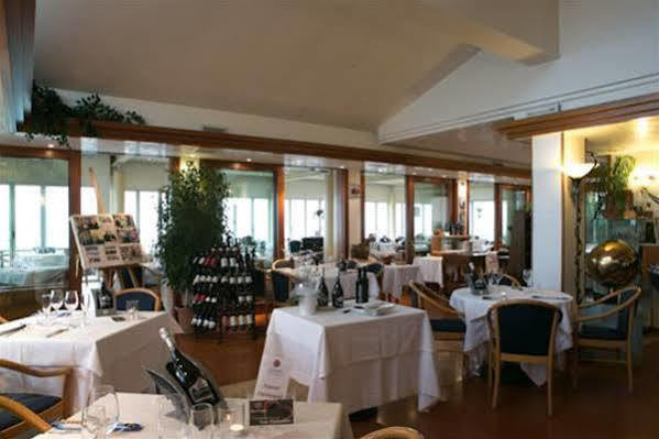 Villa Del Poggio Prosecco Bike Hotel San Pietro Di Feletto Exteriér fotografie